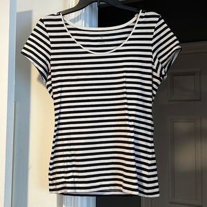 H&M Striped Tee Shirt - size Medium - lightly worn